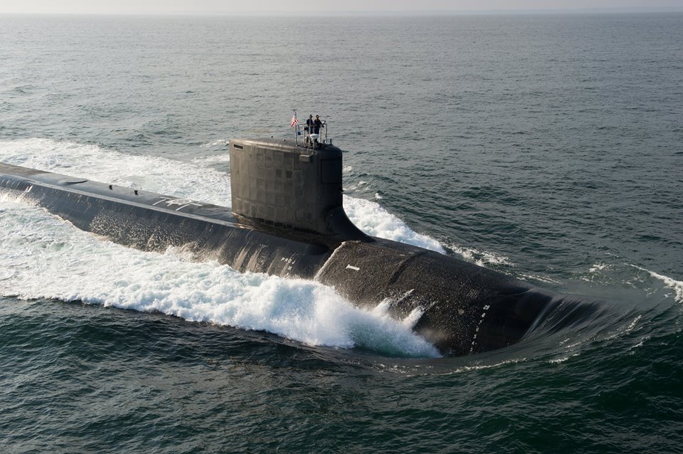 اولین زیردریایی با سوخت هسته ای